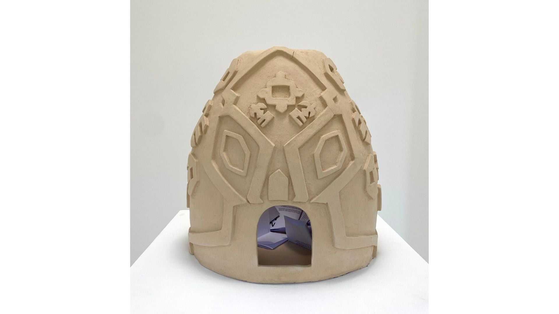 WORTSCHATZ (-RESERVAT) / VOCABULARY (-RESERVE) by Farila Neshat